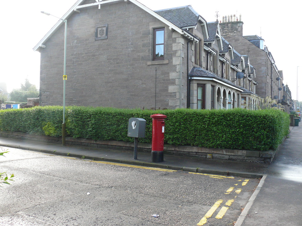 PH1 024 Perth, Balhouse Avenue. Dunkeld Road 090714 Flickr