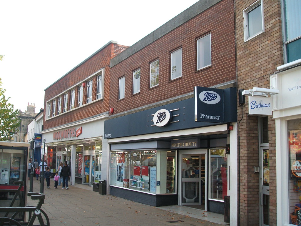 boots & woolworths biggleswade 2005 boots and woolworths b… Flickr