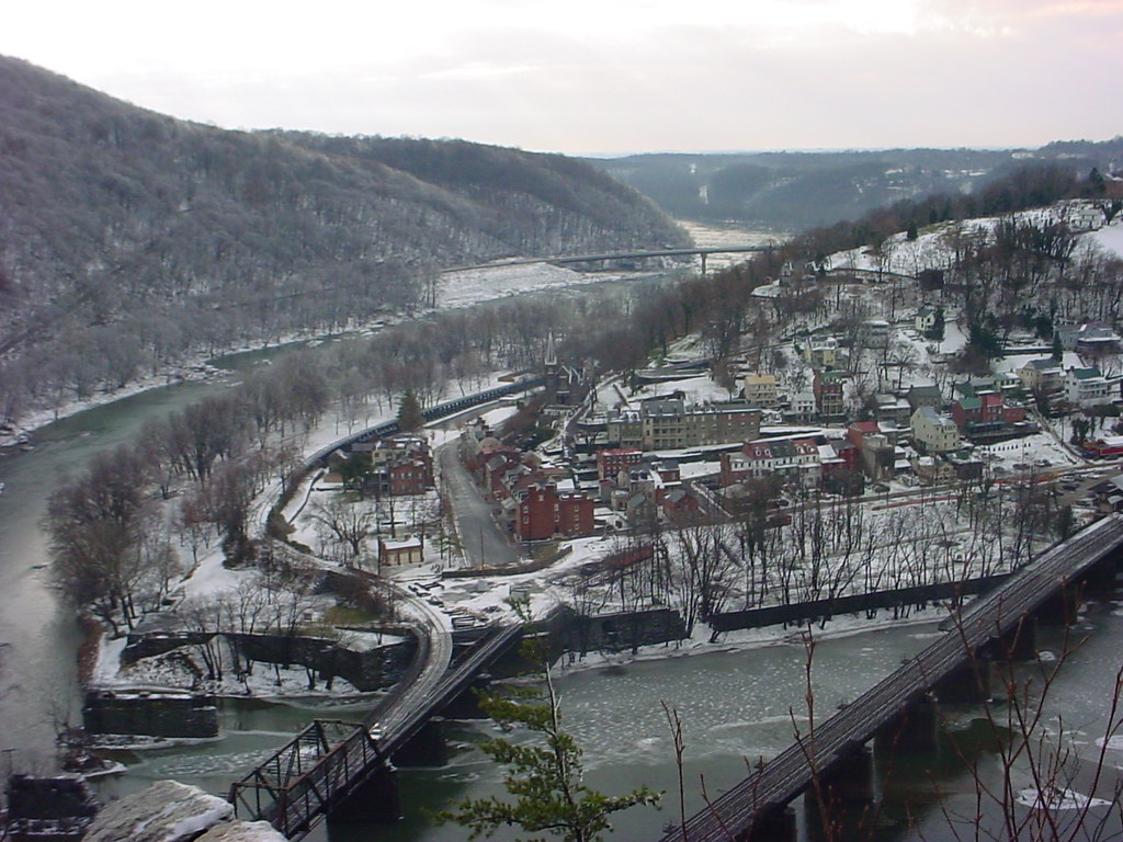 Harpers Ferry from Maryland Heights Harper's Ferry and the… Flickr