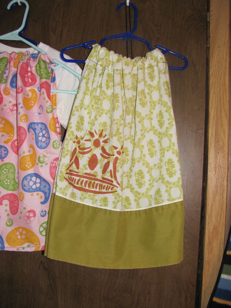 Vintage Pillow Case Dress I made this from a pillow case I… Flickr