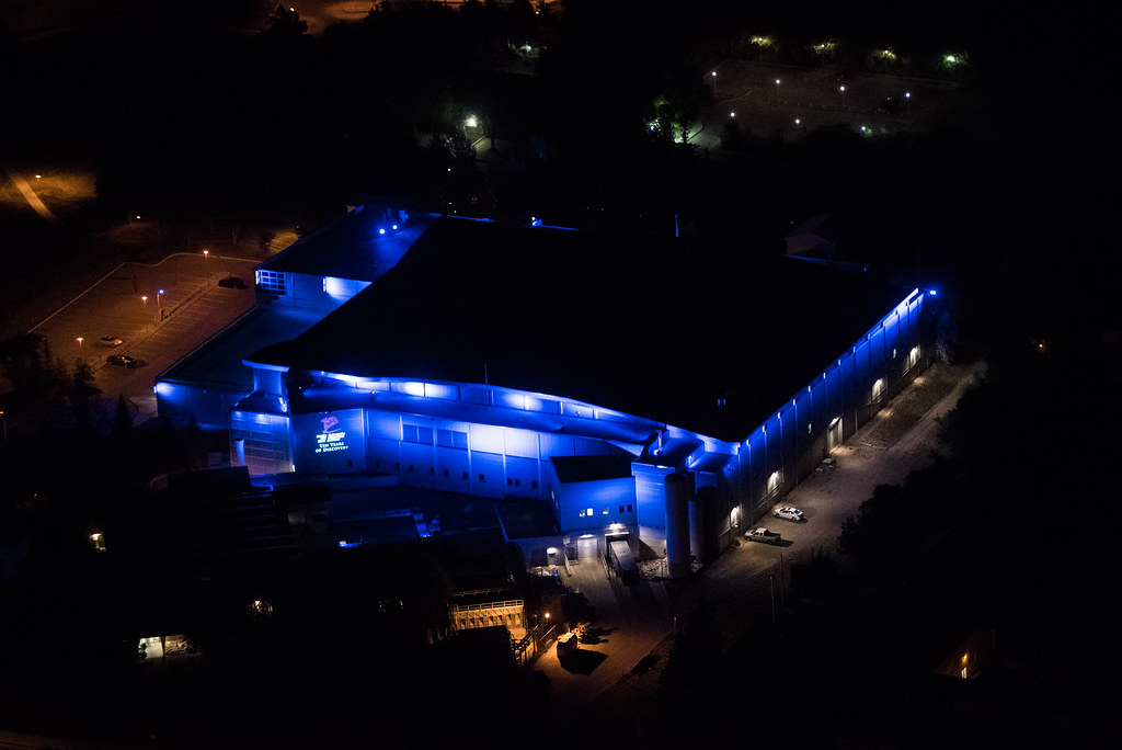The House of Blue Light Aerial photos taken June 2015 of t… Flickr