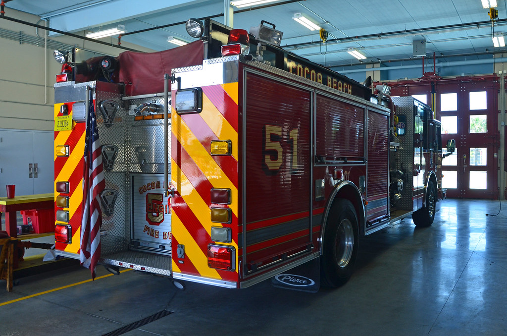 Cocoa Beach Engine 51 Cocoa Beach Fire Department Engine 5… Flickr