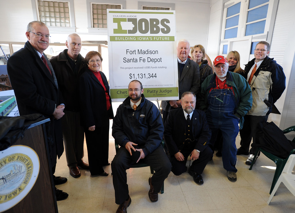 IJOBS Fort Madison Lt. Governor Patty Judge takes a mome… Flickr