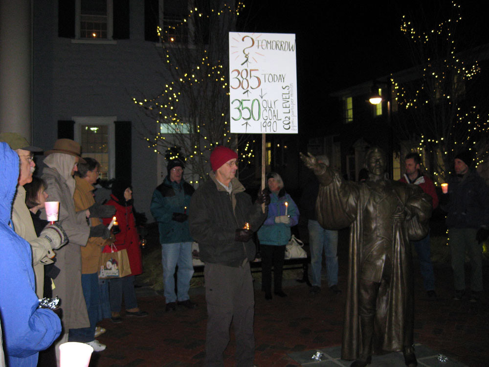 Woodstock, Virginia USA A crowd of 35 enthusiastic people,… Flickr