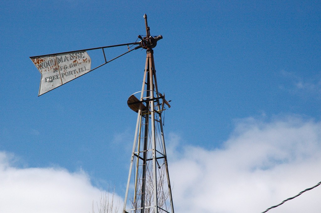 Farm / Bridgewater, South Dakota / 2010 Nate Hofer Flickr