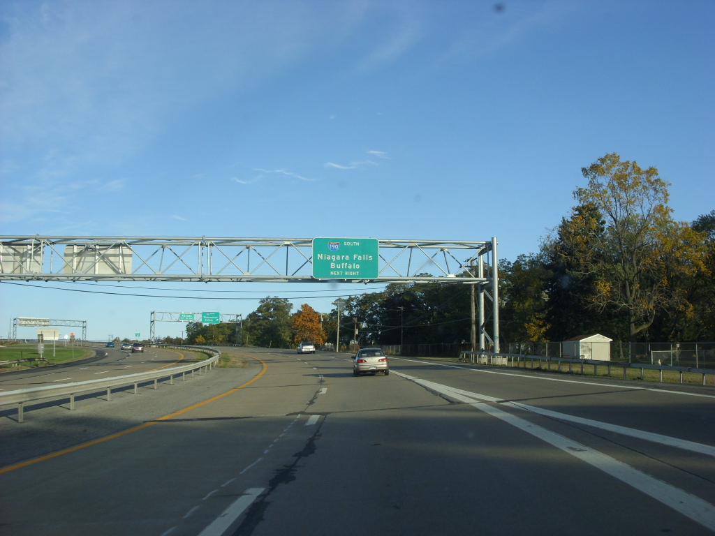 Upper Mountain Road Niagara Falls, New York Upper Mounta… Flickr