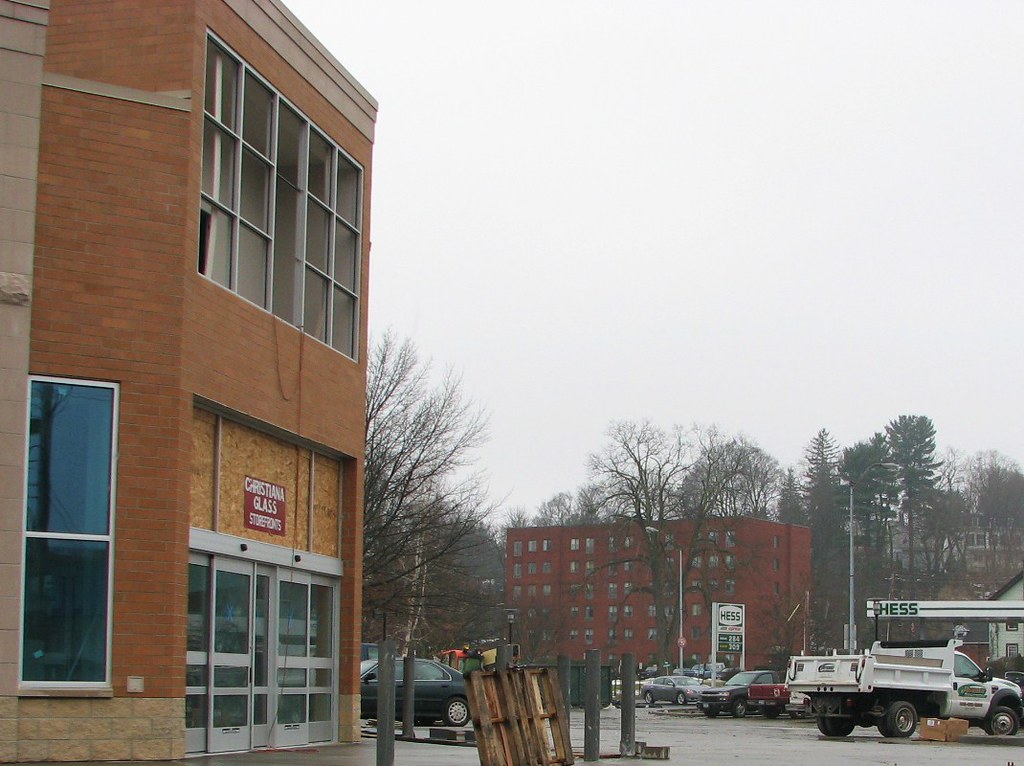 THE NEW WALGREENS IN JAN 2010 On East Chester street and B… Flickr