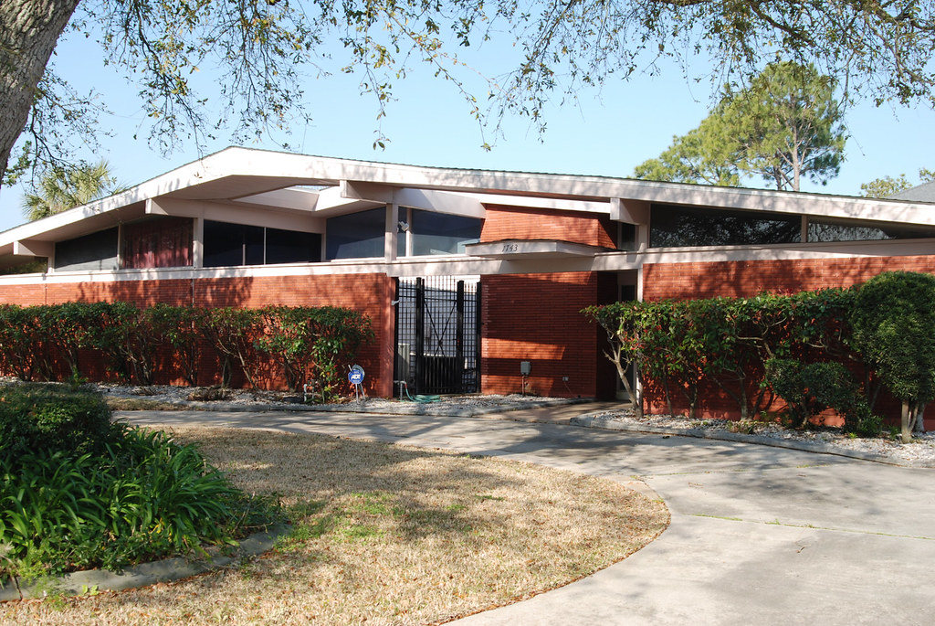 Lake Terrace House 1743 Oriole, Lake Terrace, New Orleans