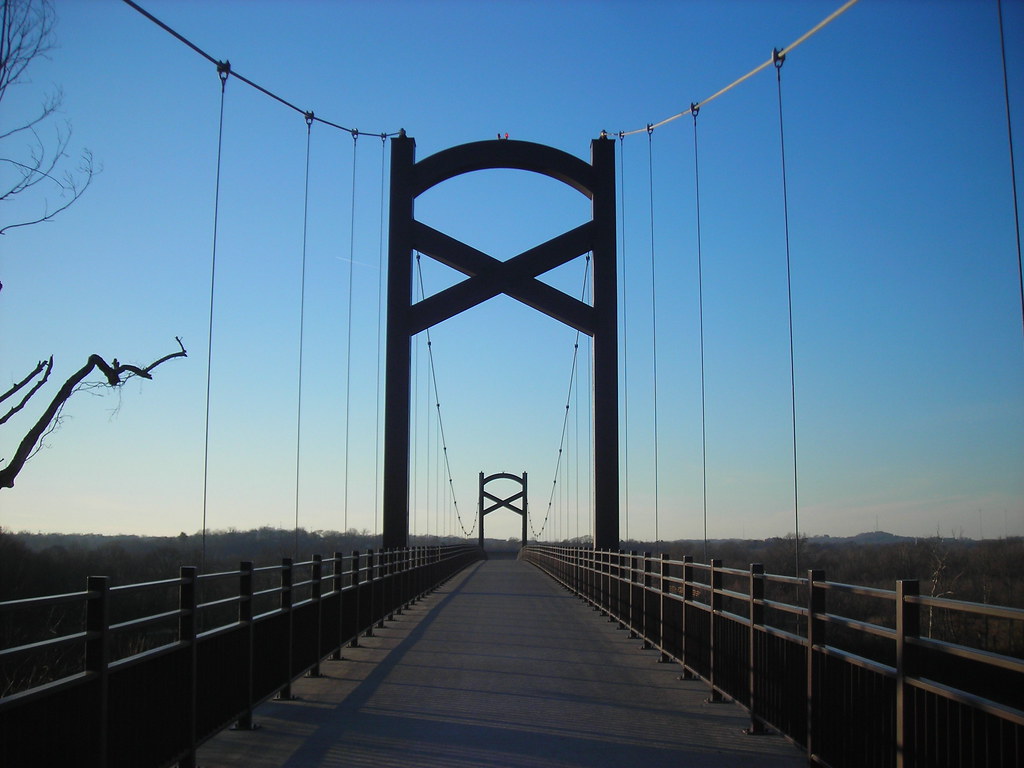 Pedestrian bridge Two Rivers Park Nashville, TN Sean Griffey Flickr