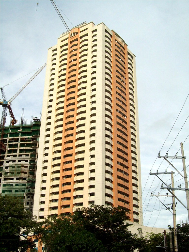 Citiland Building Vito Cruz St., Malate, Manila, Philippin