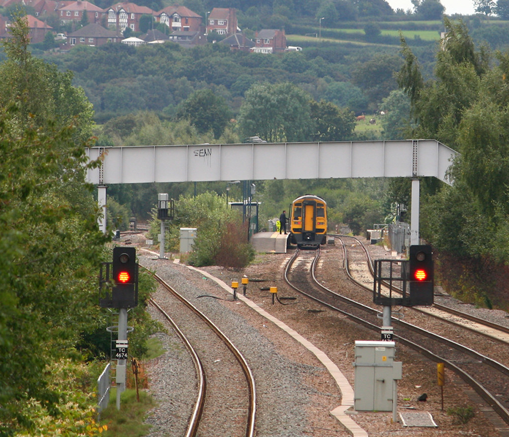 158 at Langley Mill station 8 Sept 09 Leeds to Nottingham … Flickr