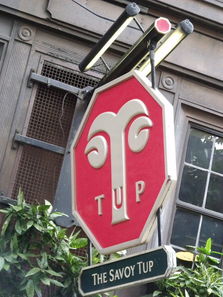 The Savoy Tup Savoy Street, London pub sign A pub on S… Flickr