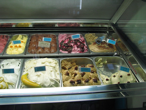 Ice cream parlour, downtown Cairns, New Years Eve I genera… Flickr
