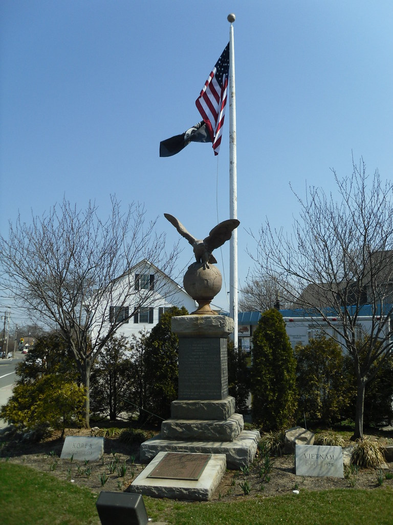 Sayville, New York Sayville, New York Doug Kerr Flickr