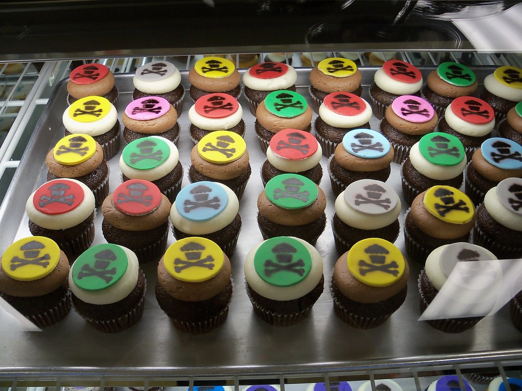 Retro Bakery FREE Johnny Cupcakes CUPCAKES Johnny Cupcakes… Flickr