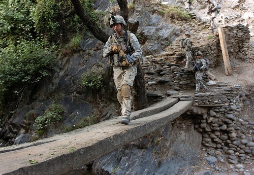 Patrolling the infamous Korengal Valley 091001A1211M008… Flickr