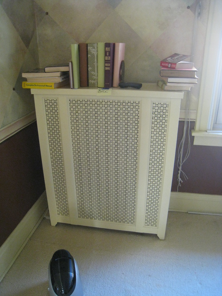 Vintage Radiator Cover Chicago. IL Roberto41144 Flickr