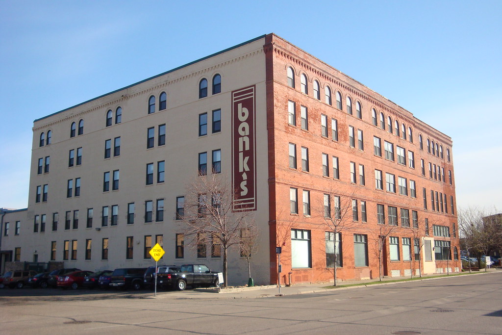Bank's Building, Minneapolis Paul Merrill Flickr