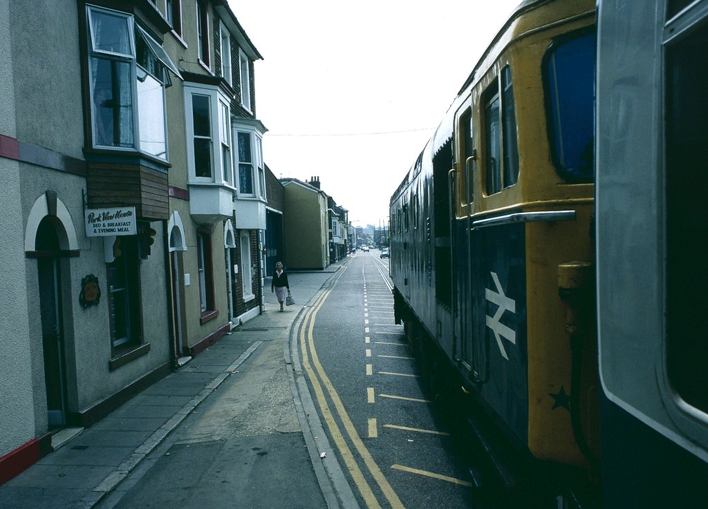 33103 on Weymouth Streets 9th June, 1982 Woman peering o… Flickr