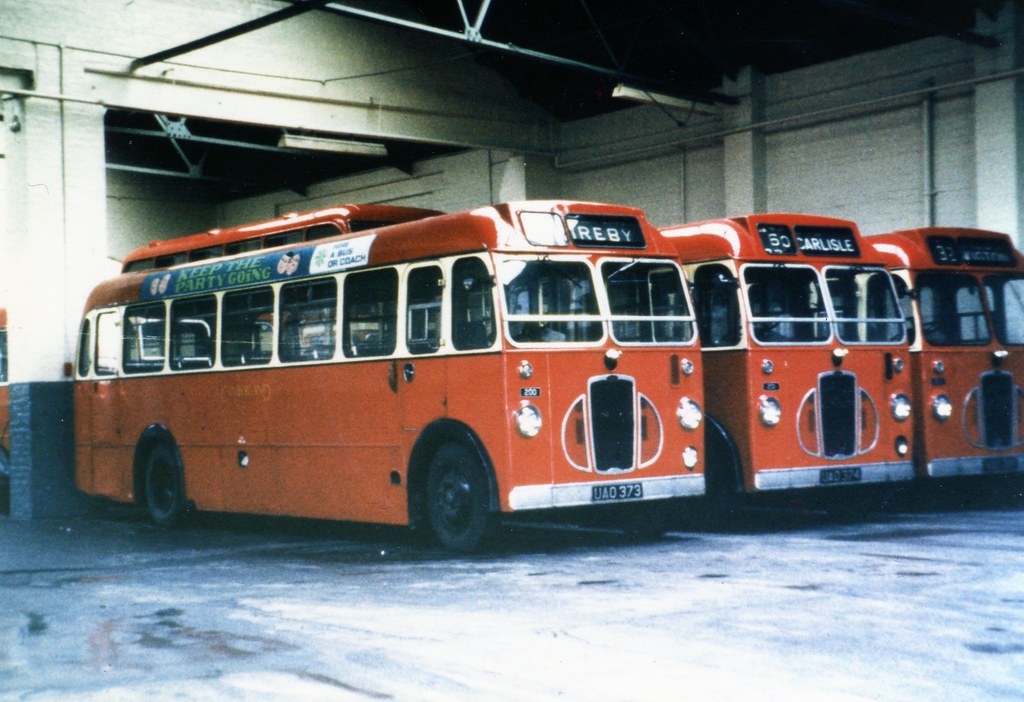 cumberland bristol sc4lk,s in wigton garage (UAO 373/374 p… Flickr