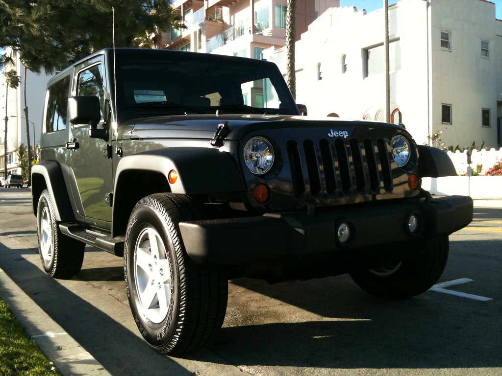 Total 65+ imagen jeep wrangler charcoal Abzlocal.mx
