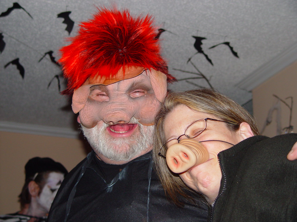 Linda Lowry Halloween lorijmurray Flickr