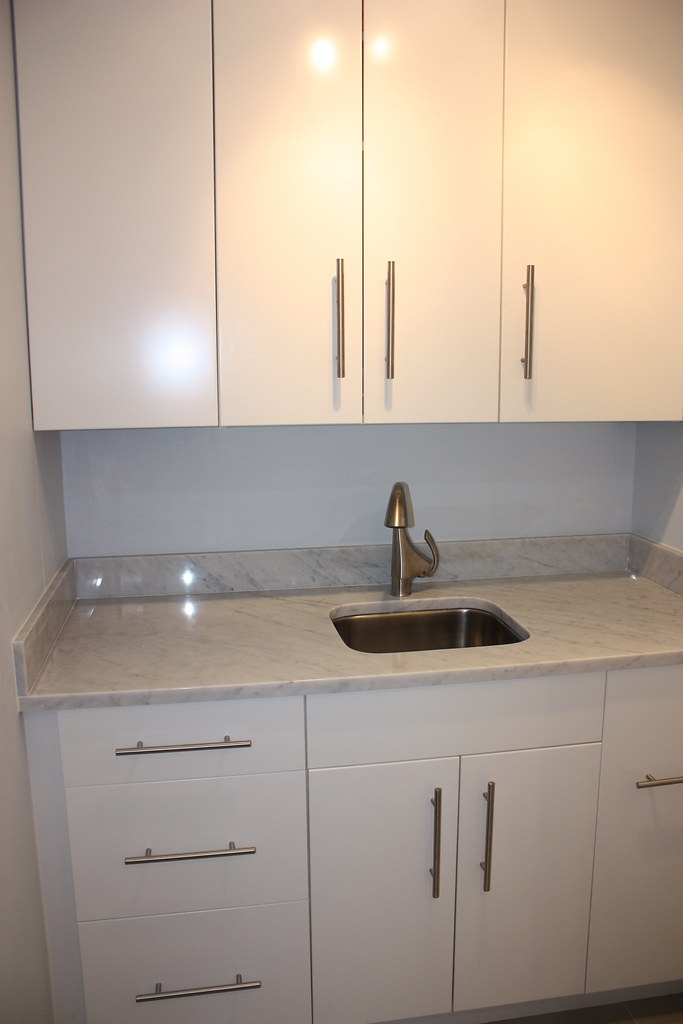 "Ikea Applad "Grohe K4 bar faucet", "elkay sink", "Carrera