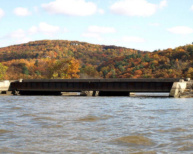 BRIDGE K378 MetroNorth Railroad Bridge over Foundry Cove (south), Cold Spring NY a photo on