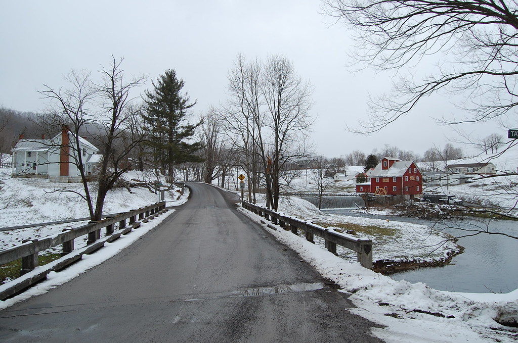 TAYLOR'S MILL Taylor's Mill near Maxwell on the banks of t… Flickr