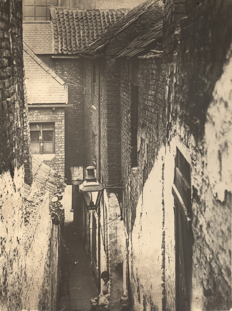 004219Addy's Entry Sandgate Newcastle upon Tyne C. 1900 Flickr