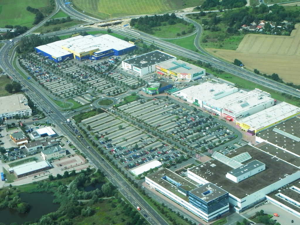 BerlinWaltersdorf Einkaufszentrum Exif_JPEG_PICTURE shutter2005