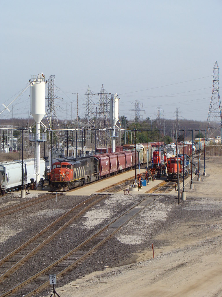 Fuel & Sanding Tracks GT Yard Battle Creek Michigan a photo on Flickriver