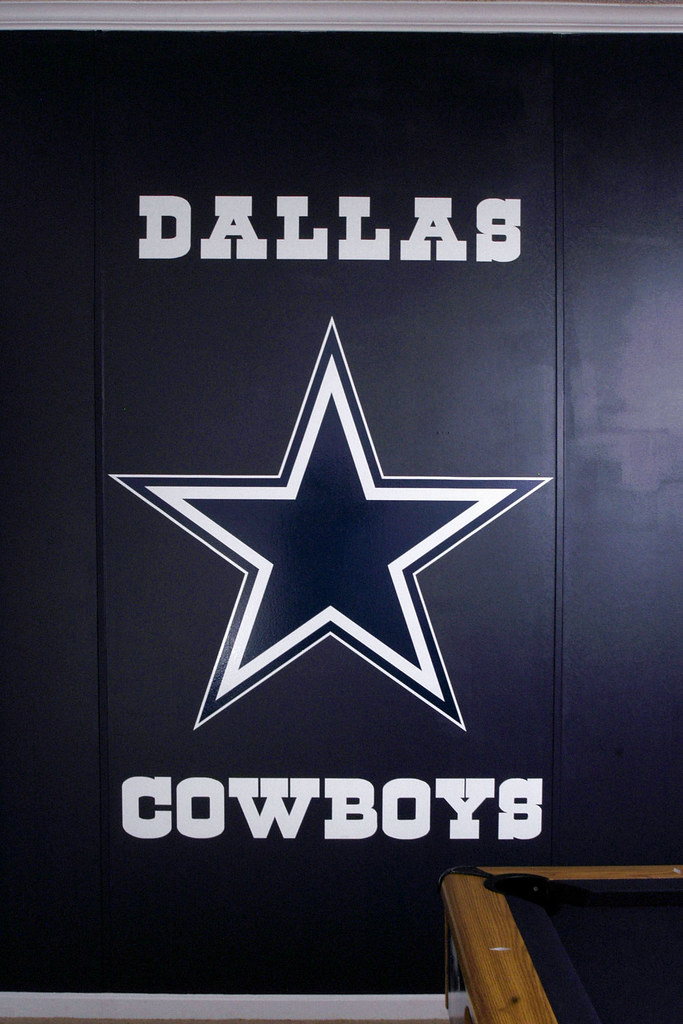Dallas Cowboys Wall These pics are all from our family gam… Flickr