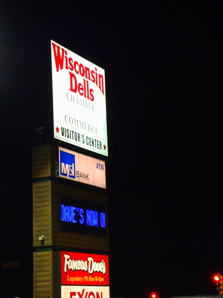 Wisconsin Dells Visitors Center Sign We parked in this par… Flickr