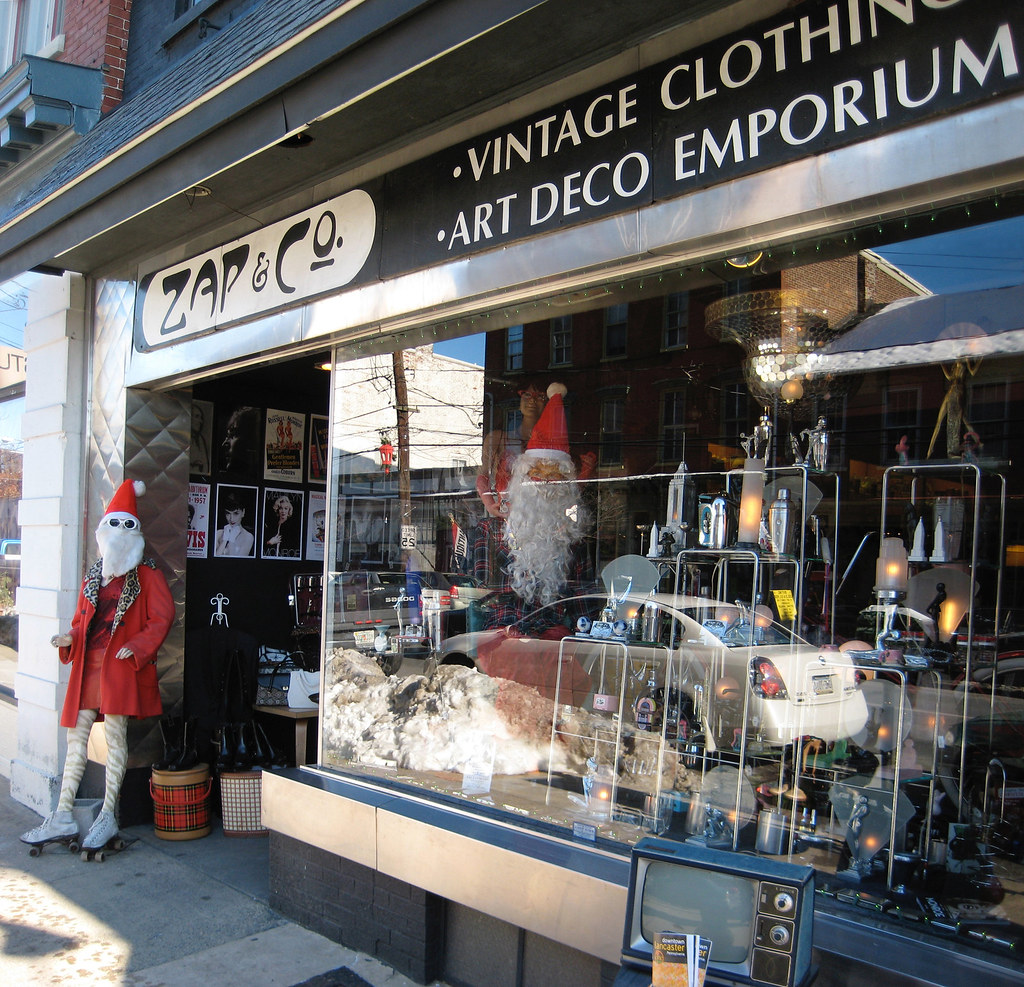 Zap & Co The Retro Department Store 2143 Zap & Co The … Flickr