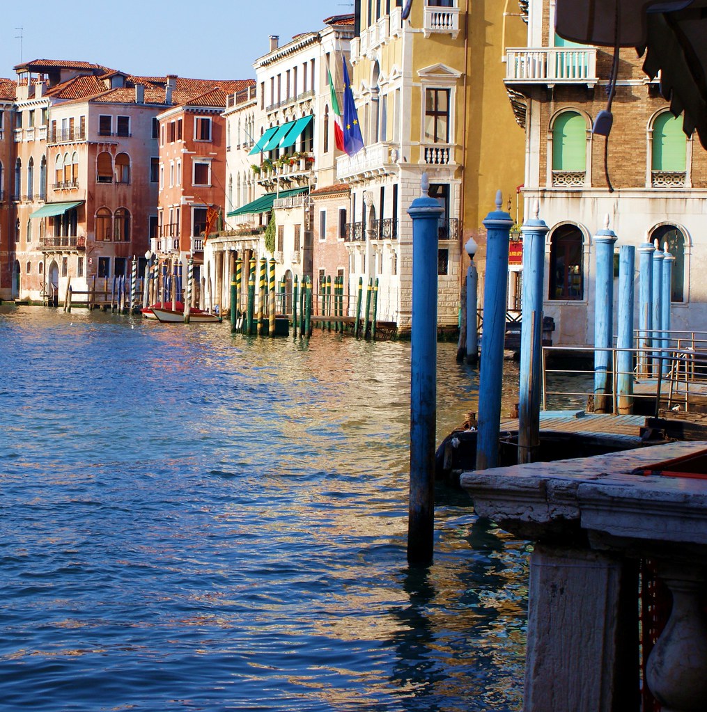 Venezia, nostalgia dell'estate e dei suoi colori!! Venice,… Flickr