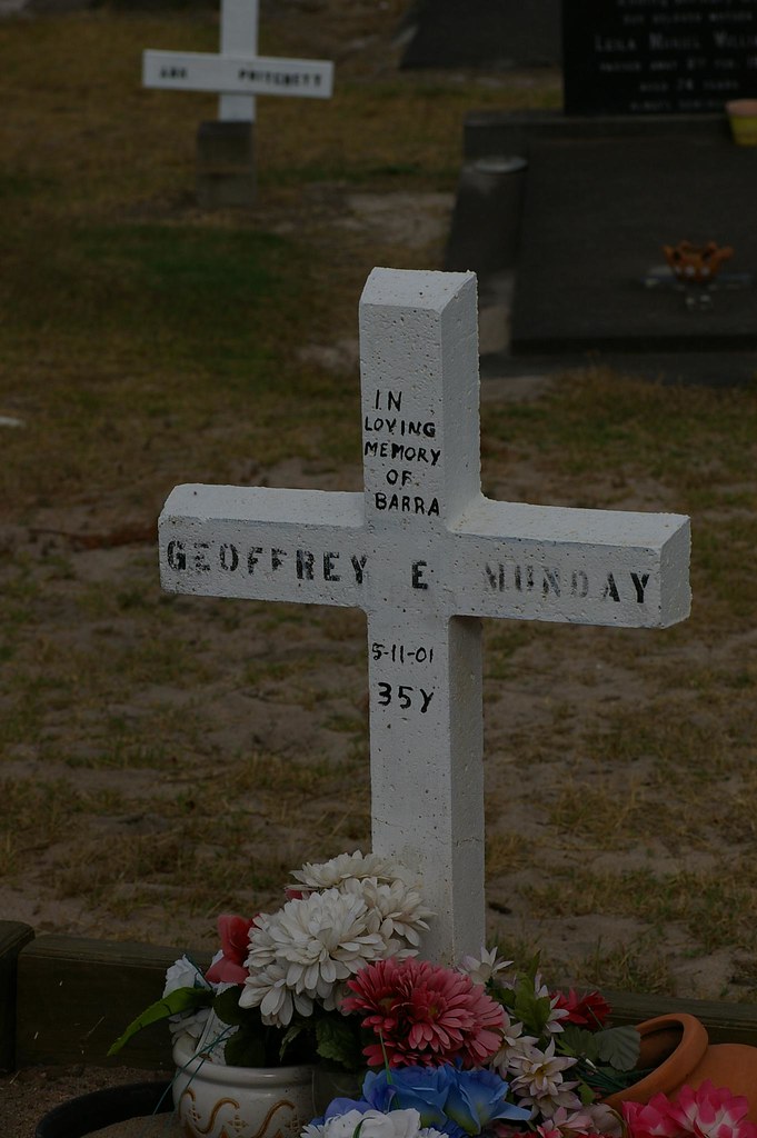 IMGP1178 Eden Historic Cemetery perplexing images Flickr