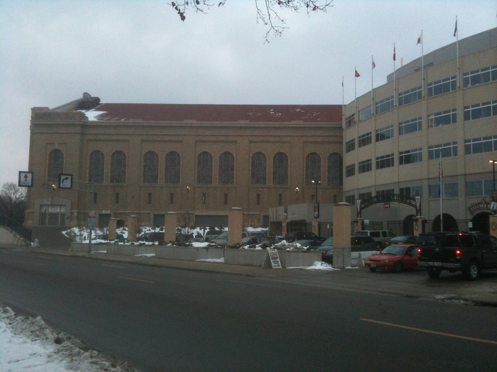 UW Field House and Kellner Hall Home of Wisconsin Volleyba… Flickr