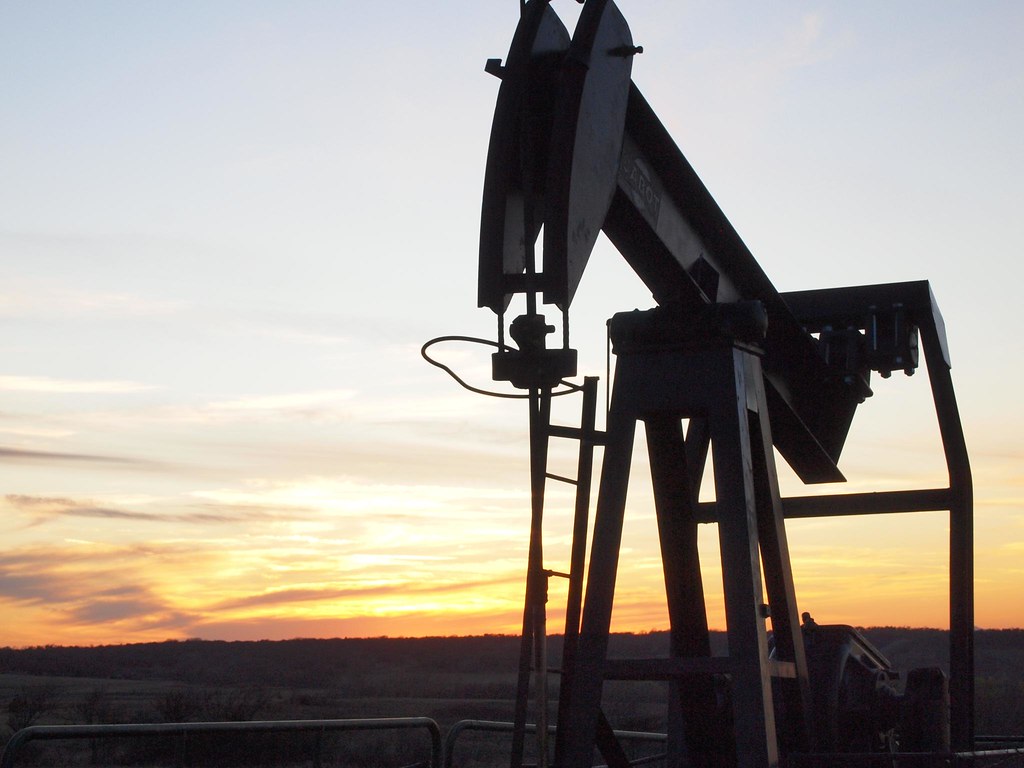 Oil Pump at Sunset Jasper Morse Flickr