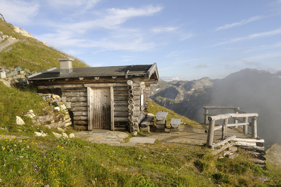 Kleine Hütte ganz oben Thomas Galow Flickr