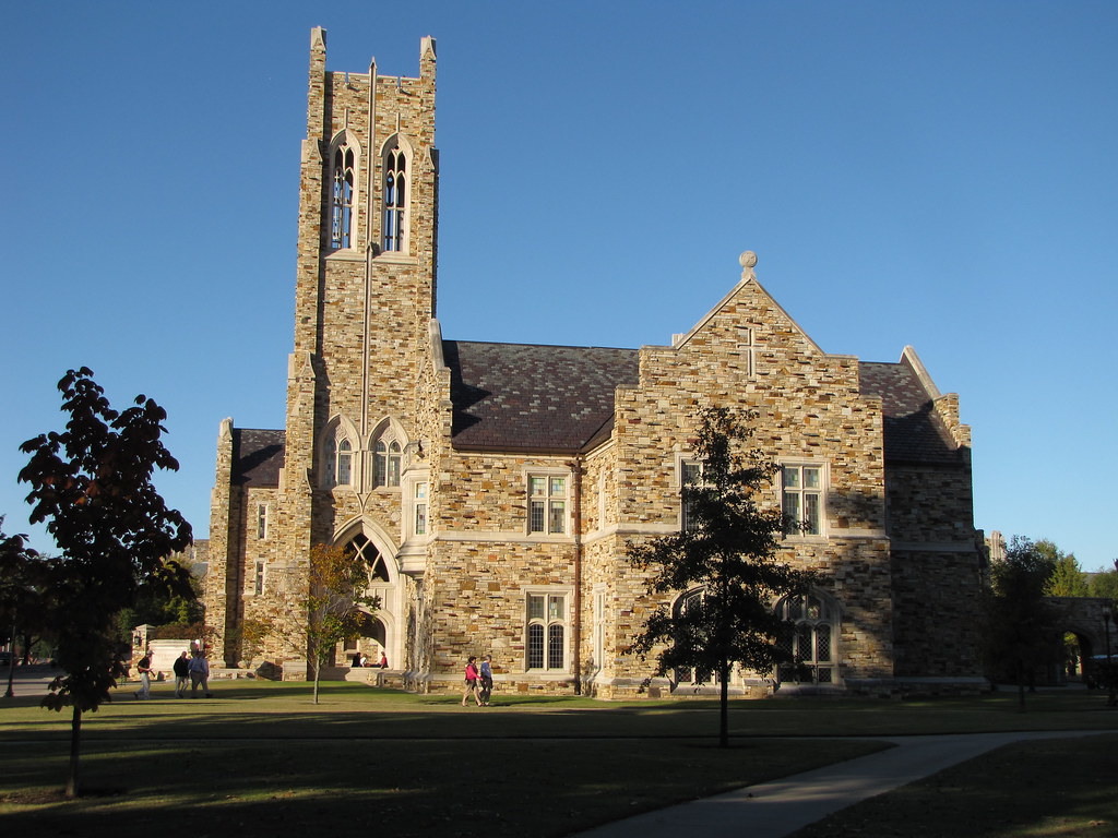 Barret Library Ed Uthman Flickr