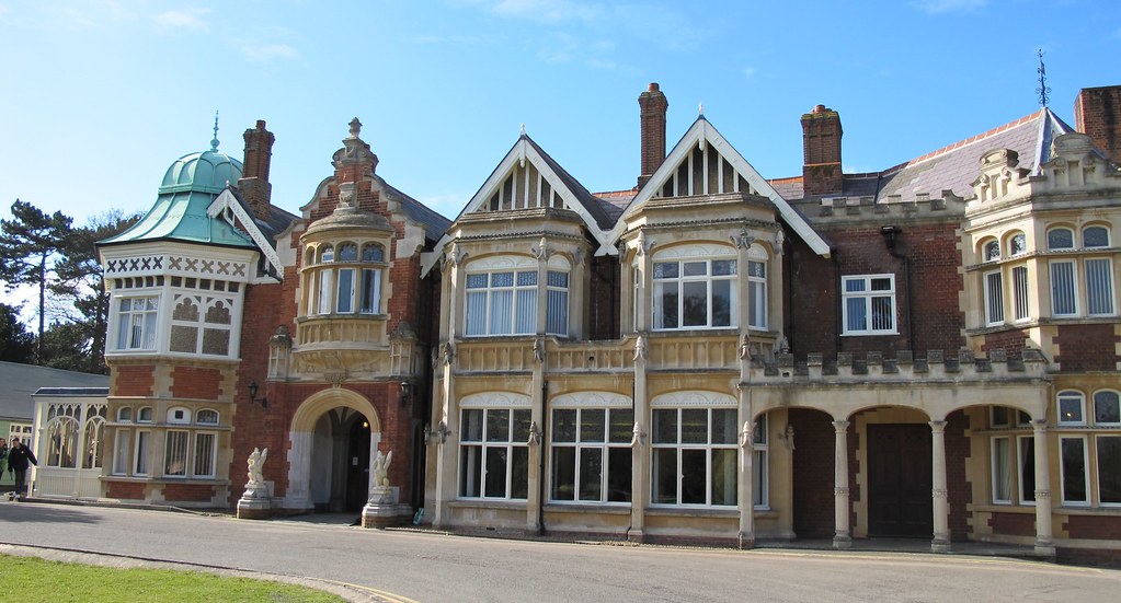 Bletchley Park Mansion For more information about Bletchle… Flickr