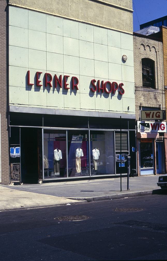Lerner Shops 12th Street entrance 609 12th Street NW Washi… Flickr