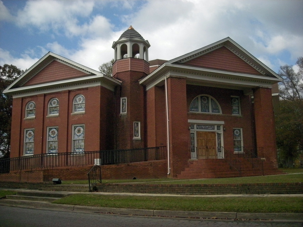 Julia Street memorial UMC, Boaz AL 02 Lawrence G. Miller Flickr