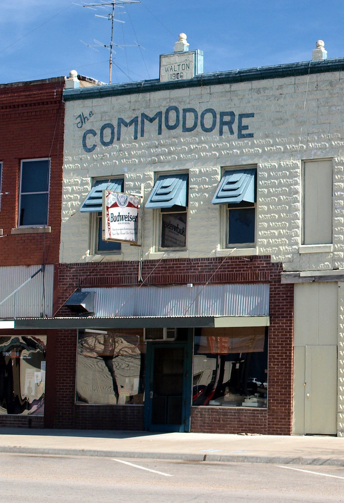 Walton Building Walton Building at 217 N. Washington Avenu… Flickr