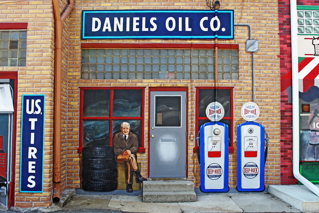 garage ROSZELL'S SODA FOUNTAIN Artist Steve Estes & Josep… Flickr