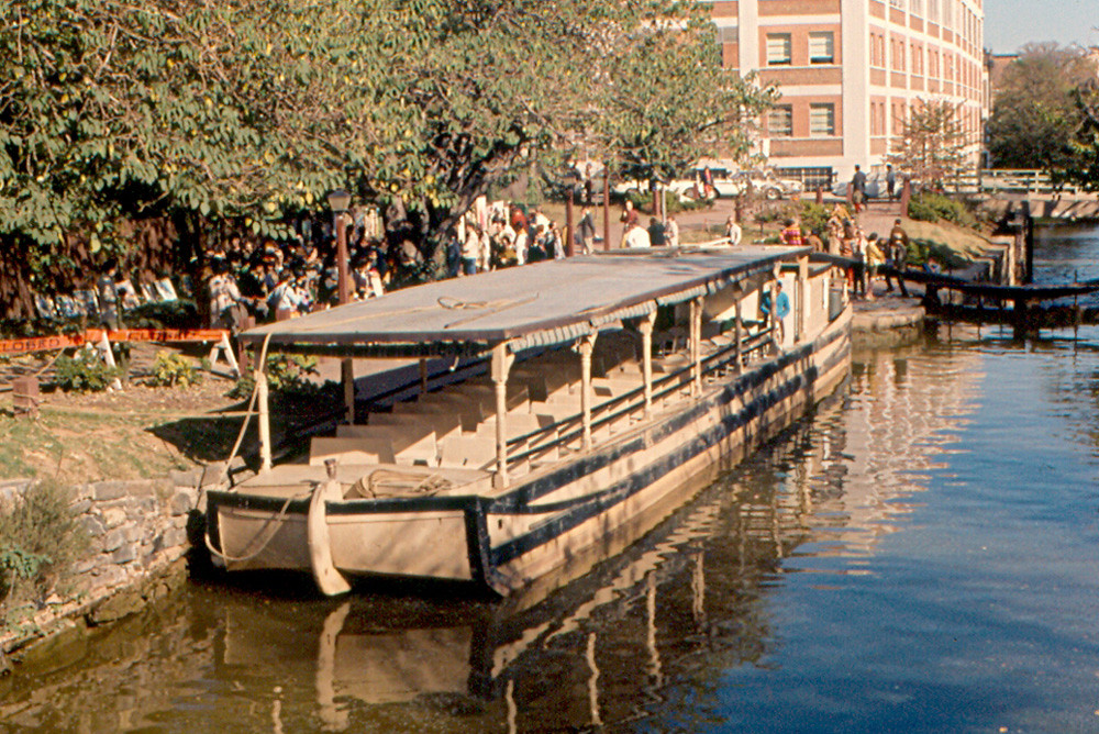 C&O Canal Landing A Chesapeake & Ohio Canal (… Flickr