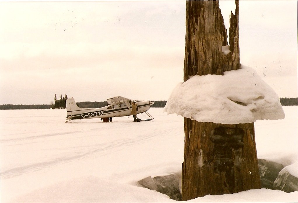 Slate Falls' Airways Cessna 180 on Lac Seul, 1987 Stumps l… Flickr