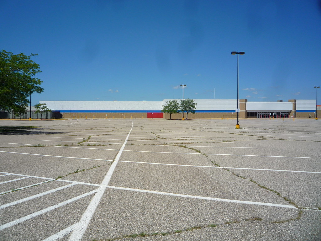 former WalMart, Springdale, OH (15) 600 Kemper Commons Ci… Flickr
