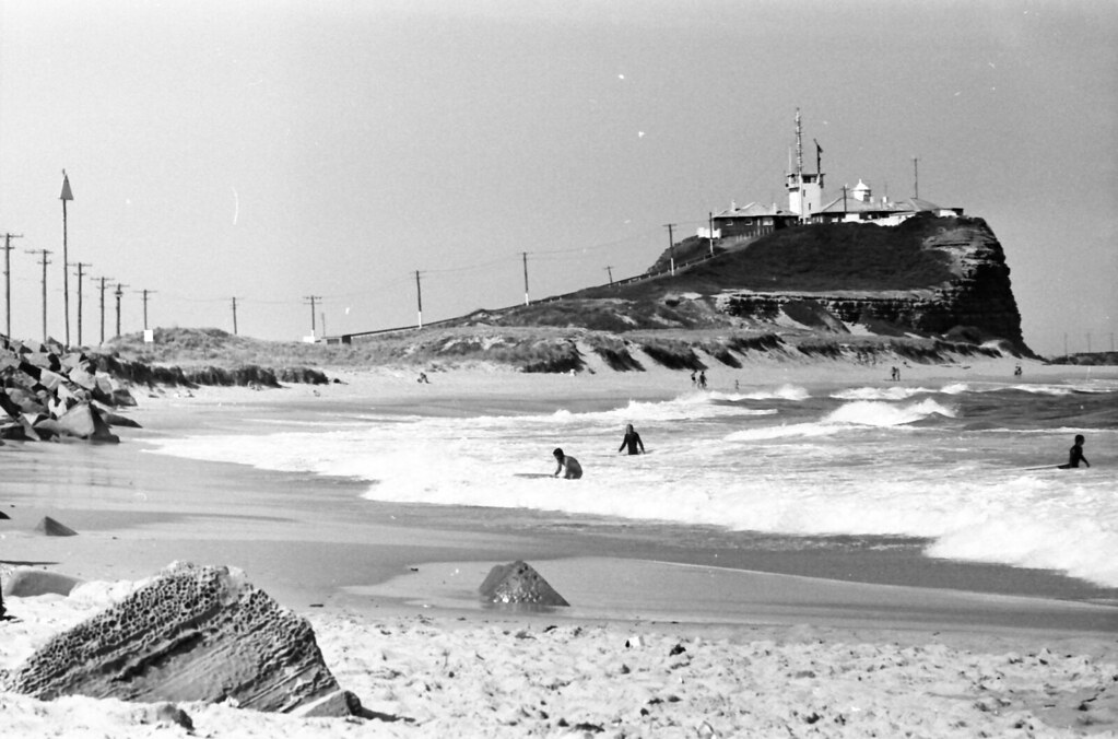 Newcastle's Nobbys Beach and Nobbys Head Nobbys Beach look… Flickr